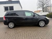 Gebraucht Opel Zafira 150 PS (110 kW) 2009 Schwarz Van / Kleinbus