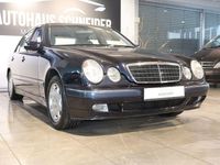 Second-hand Mercedes E200 Elegance 143 CP (105 kW) 2001 Albastru Berlinǎ