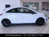 Gebraucht Opel Corsa Color Edition 87 PS (63 kW) 2014 Weiß Kleinwagen