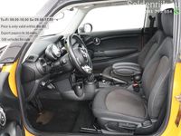 Gebraucht Mini ONE Business 102 PS (75 kW) 2014 Orange Kleinwagen