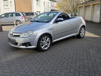 Gebraucht Opel Tigra 90 PS (66 kW) 2006 Silber Cabrio