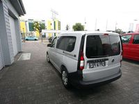Gebraucht VW Caddy Basis 122 PS (89 kW) 2021 Reflexsilber metallic Van / Kleinbus