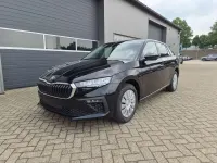 Neu Skoda Scala Selection 116 PS (85 kW) 2026 Blackmagic perleffekt Kleinwagen