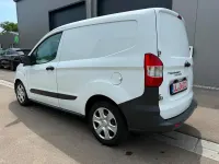 Gebraucht Ford Transit Trend 101 PS (74 kW) 2020 Weiß Limousine