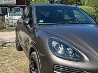 Gebraucht Porsche Cayenne 299 PS (219 kW) 2012 Braun SUV