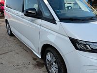 Gebraucht VW Multivan 150 PS (110 kW) 2023 Weiß Van