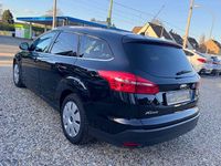 Używany Ford Focus Titanium 125 KM (91 kW) 2016 Czarny Sedan/Limuzyna