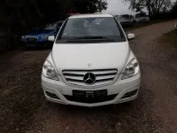 Gebraucht Mercedes B200 136 PS (100 kW) 2011 Weiß Kleinwagen
