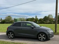 Gebraucht Audi A1 90 PS (66 kW) 2015 Grau Kleinwagen