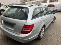 Gebraucht Mercedes C200 136 PS (100 kW) 2012 Grau Kombi