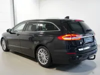 Gebraucht Ford Mondeo Titanium 150 PS (110 kW) 2021 Schwarz Kombi