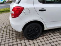 gebraucht Skoda Fabia BJ 2009 - 176000km