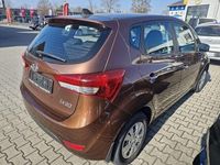 Gebraucht Hyundai ix20 Classic 90 PS (66 kW) 2013 Braun Kleinwagen