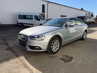 Gebraucht Audi A4 Attraction 150 PS (110 kW) 2015 Silber Limousine