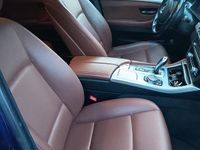 Gebraucht BMW 530 258 PS (189 kW) 2016 Blau Kombi