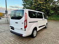 Gebraucht Ford Transit 131 PS (96 kW) 2022 Weiß Kombi