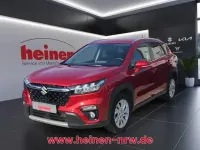 Gebraucht Suzuki SX4 S-Cross Comfort 129 PS (94 kW) 2023 Rot SUV