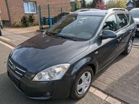 Gebraucht Kia Ceed Sportswagon Vision 109 PS (80 kW) 2009 Grau Kombi