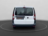 Gebraucht VW Caddy 75 PS (55 kW) 2022 Weiß Van / Kleinbus