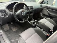 Gebraucht VW Golf IV 2004 Schwarz Kleinwagen