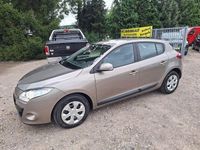 Gebraucht Renault Mégane III 101 PS (74 kW) 2011 Grau Limousine