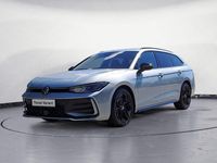 Gebraucht VW Passat R-line 150 PS (110 kW) 2024 Silber Kombi
