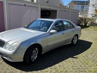 Gebraucht Mercedes E200 Avantgarde 163 PS (119 kW) 2003 Silber Limousine