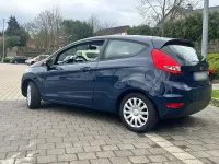 Gebraucht Ford Fiesta 60 PS (44 kW) 2011 Blau Kleinwagen