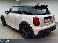Gebraucht Mini John Cooper Works 178 PS (130 kW) 2023 Weiß Kleinwagen