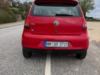 Second-hand VW Fox Style 54 CP (39 kW) 2010 Roșu Hatchback