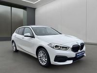 Gebraucht BMW 120 Advantage 178 PS (130 kW) 2022 Weiss / alpinweiss iii (metallic) Kleinwagen