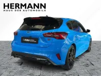 Usata Ford Focus ST 280 CV (205 kW) 2025 Blu Berlina