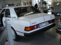 Gebraucht Mercedes 190 72 PS (52 kW) 1987 Aktikweiß Limousine