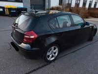 Gebraucht BMW 118 122 PS (89 kW) 2005 Schwarz Kleinwagen