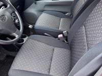 Gebraucht Daihatsu Cuore 70 PS (51 kW) 2009 Rot Kleinwagen