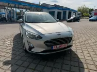 Usado Ford Focus 125 CV (91 kW) 2019 Plateado Familiar