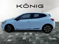 Gebraucht Renault Clio V Evolution 67 PS (49 kW) 2022 Weiß Limousine