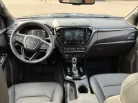 Gebraucht Isuzu D-Max 163 PS (119 kW) 2025 Grau Pickup