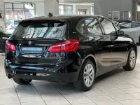 Gebraucht BMW 225 Advantage 224 PS (164 kW) 2017 Schwarz Van / Kleinbus