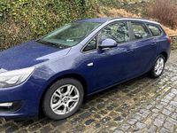 Gebraucht Opel Astra 110 PS (80 kW) 2014 Blau Kombi