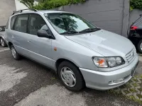 Gebraucht Toyota Picnic 128 PS (94 kW) 1999 Silber Van / Kleinbus