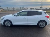 Gebraucht Ford Focus Active X 120 PS (88 kW) 2020 Weiß Limousine