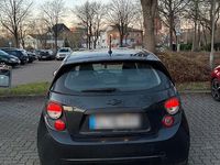 Gebraucht Chevrolet Aveo 69 PS (50 kW) 2012 Schwarz Kleinwagen