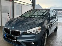 Gebraucht BMW 218 Gran Tourer 135 PS (99 kW) 2016 Grau Van / Kleinbus