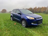 Gebraucht Ford Kuga Titanium 140 PS (102 kW) 2014 Blau SUV