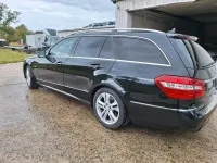 Usata Mercedes E200 184 CV (135 kW) 2011 Nero Station wagon