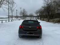 Gebraucht Opel Astra Exklusiv 165 PS (121 kW) 2015 Grau Limousine