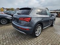 Gebraucht Audi Q5 Design 190 PS (139 kW) 2017 Grau SUV