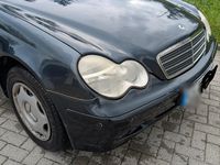 Gebraucht Mercedes C180 149 PS (109 kW) 2003 Kombi