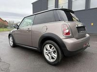 Gebraucht Mini ONE 98 PS (72 kW) 2012 Velvet silver metallic Kleinwagen